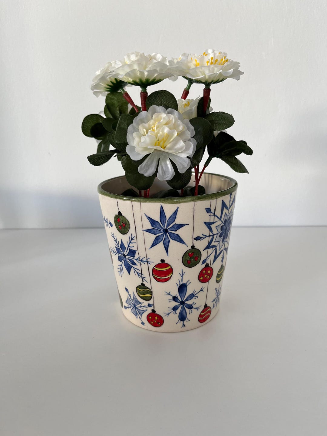 Snowflake Mat Pot Handmade Snowflake Ceramic Pot | Christmas-themed Decorative Planter ...