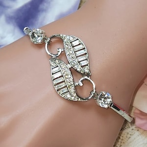 Baguette Rhinestone Stretch Bracelet ~ Bridal Jewelry ~ 1940s Rhinestone Jewelry ~ Vintage Watchband ~ Vintage Jewelry ~ FREE SHIP in USA