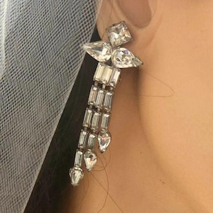Vintage WEISS Rhinestone Clip-On Baguette Dangle Earrings ~ Mid Century ~ Wedding ~ Bridal ~ Something Old ~ FREE Shipping in USA