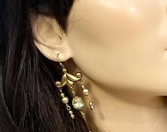 Gold Chandelier Earrings ~ Fleur de Lis Earrings ~ Art Deco Earrings ~ Victorian Jewelry ~ Dangle Earrings ~ FREE SHIPPING in USA