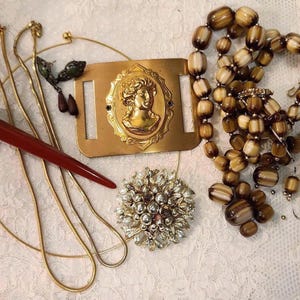 Vintage Destash Jewelry Lot ~ Jewelry Bundle ~ 1960s-1990s ~ Old Jewelry Lot #188