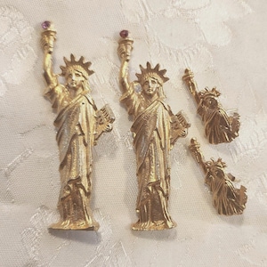 1976 Bicentennial Statue of Liberty Jewelry Souvenirs ~ Matte Gold ~ Brooches ~ Earrings