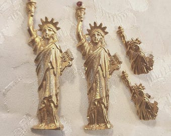 1976 Bicentennial Statue of Liberty Jewelry Souvenirs ~ Matte Gold ~ Brooches ~ Earrings