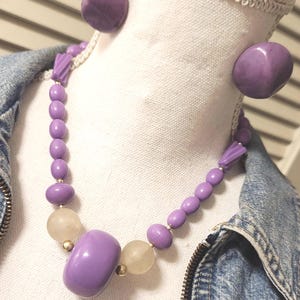 Retro 1960s Mod Hong Kong Necklace ~ Purple & Frosted Plastic Beads Vintage Jewelry ~ Clip-On Earrings