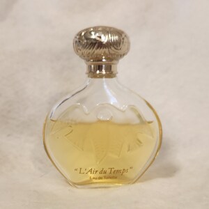 Vintage 1980s Lalique Bottle of Nina Ricci L'Air du Temps ~ Eau de Toilette ~ 50ML ~ Made in France