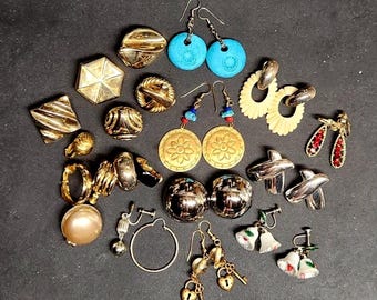 Destash Vintage Earring 8 Pair plus Lot ~ Vintage Jewelry ~ Repurpose Jewelry Lot ~ Vintage Earrings Bundle ~ 1950s-1990s ~ Lot #194