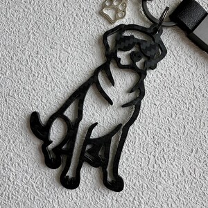 Labrador-Schlüsselanhänger aus echter Kohlefaser – Geschenk für Hundebesitzer – Erinnerungsanhänger an verstorbene Haustiere – Leichter Rucksackanhänger für Autofahrer und alle, die gerne im Alltag präsent sind