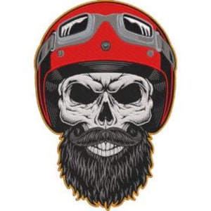 Può includere: Toppa ricamata raffigurante un teschio con un casco da moto rosso con occhiali argentati. Il teschio ha una lunga barba e baffi neri. Il disegno è contornato di giallo.