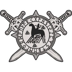 Könnte beinhalten: Ein schwarz-weiß bestickter Aufnäher mit einem kreisförmigen Emblem, das in der Mitte die Silhouette eines Reiters auf einem Pferd zeigt, umgeben von Runentext und drei Triquetra-Symbolen, platziert über zwei gekreuzten Schwertern mit detaillierten Griffen.