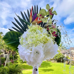 Tropical wedding bouquet, Silk flower tropical bridal bouquet, bird of paradise bouquet, Orchid wedding bouquet, beach bridal bouquet