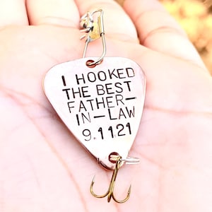 Personalized Fishing Lure For Father In Law, Fishing Lure, I Hooked The Best Father In Law, Fishing Lure, Fishing,Hand Stamped Fishing Lure