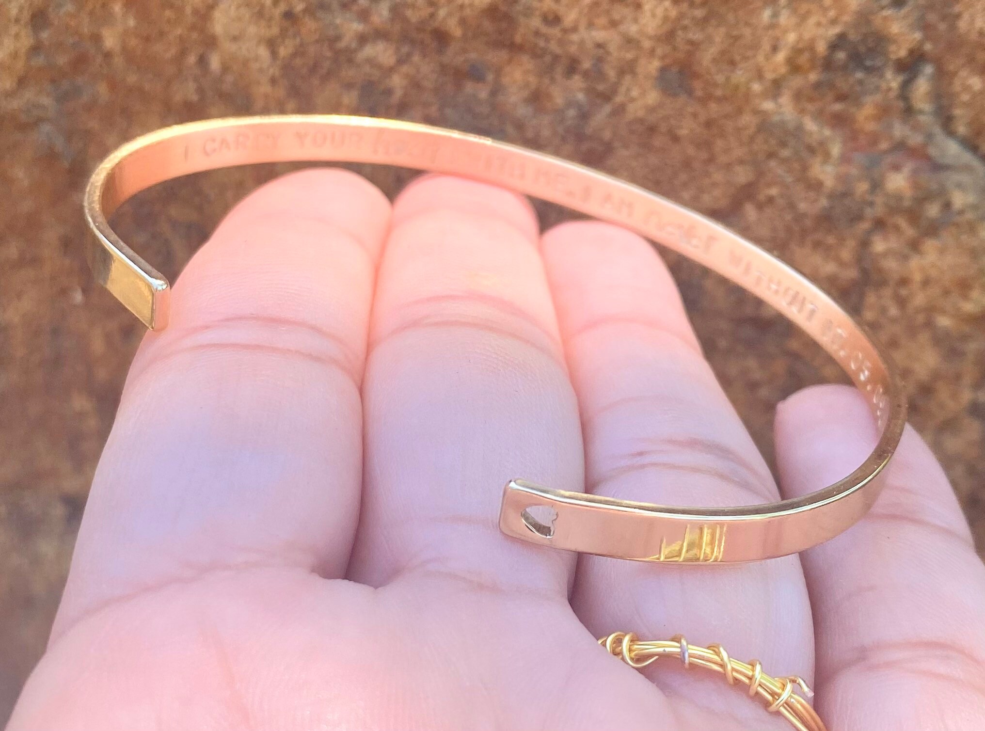 Personalisiertes Spruch ArmbandIch trage dein Herz bei Etsy