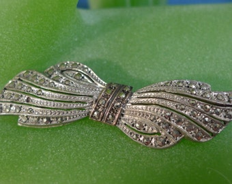 Vintage Silver and Sparkling Marcasite Bow Brooch Signed Industria Argentina IND ARG