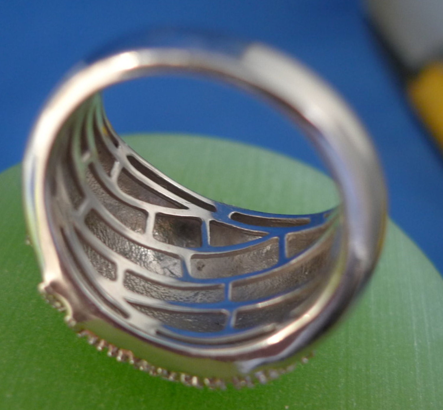 Size 8 Ring Sterling Silver Signed JWBR W/ Diamonds UNUSUAL Etsy UK