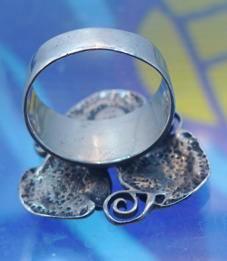 9902 Size 7.5 Ring Sterling Silver 3 Roses Free Form Design with Pearl Center by GG