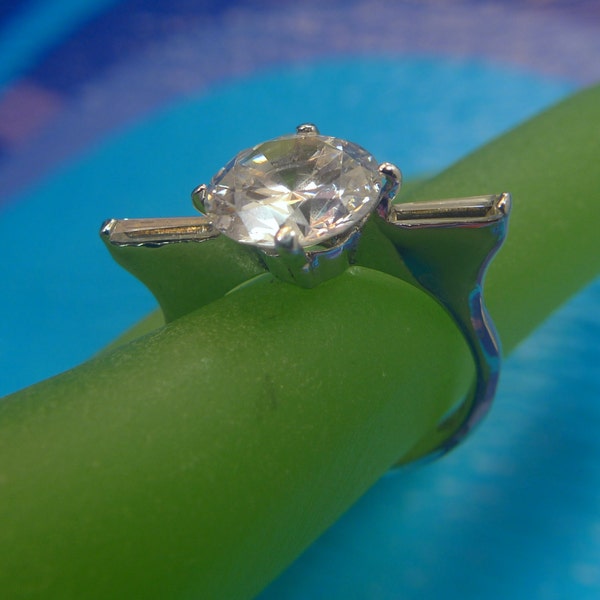 Größe 8,5 Ring: Einzigartige und ungewöhnliche und nicht Ihre gewöhnliche ungewöhnliche Engagement signiert Sterlingsilber (9907)