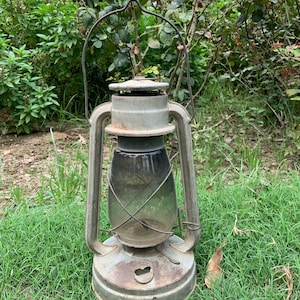 Handmade Vintage Style Burner Lantern Antique Hurricane Lantern – Vintage Hanging Oil Lamp, Outdoor Garden & Indoor Home Décor Accent,