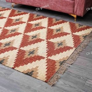 Handwoven Wool Jute Kilim Rug: Traditional Indian Design