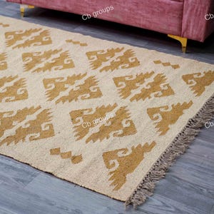 Handwoven Wool Jute Kilim Rug: Boho Indian Dhurrie Carpet