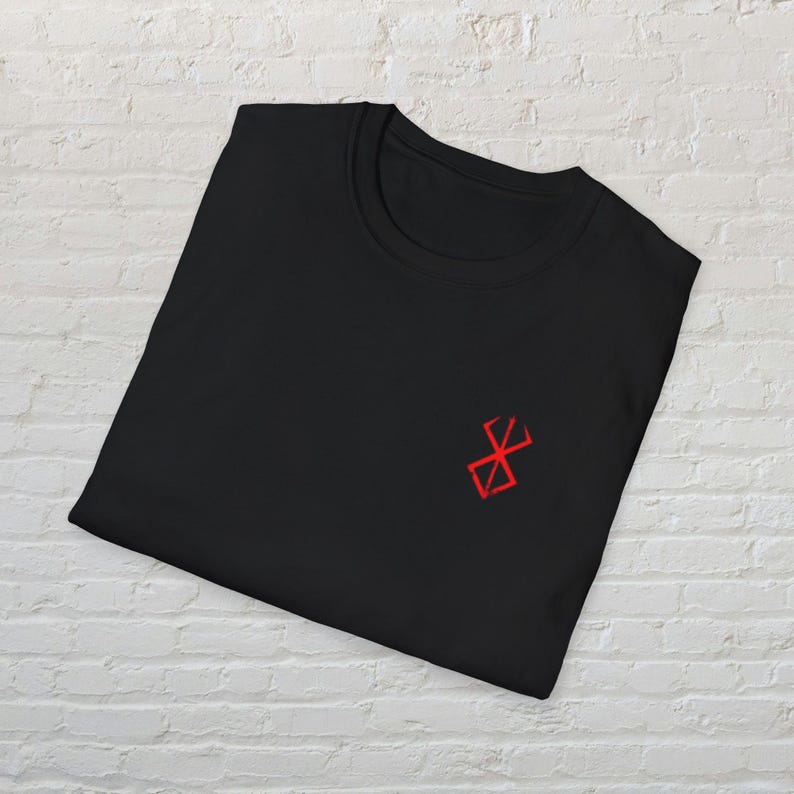 Berserk Mark of Sacrifice T-Shirt, Gothic Symbol Tee, Anime inspiriertes Top, Unisex Grafik-Shirt, Dark Fantasy-Kleidung, Distressed Manga Bild 4