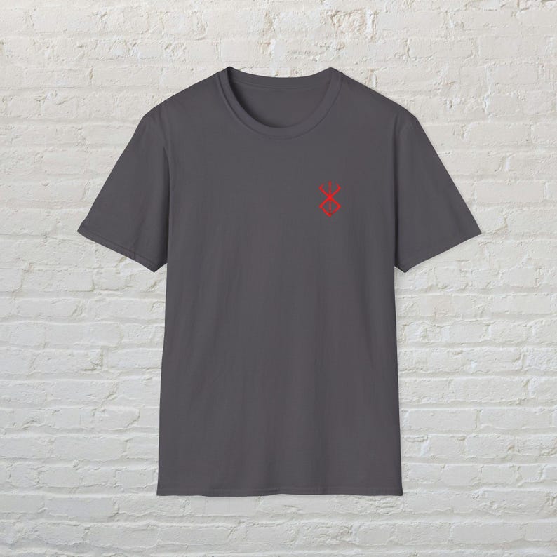 Berserk Mark of Sacrifice T-Shirt, Gothic Symbol Tee, Anime inspiriertes Top, Unisex Grafik-Shirt, Dark Fantasy-Kleidung, Distressed Manga Bild 8
