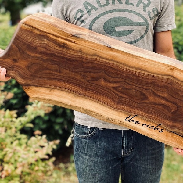 Live Edge Walnut Charcuterie Board: Customizable Serving Board with Engraving