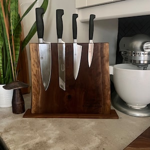 Walnut Magnetic Knife Block: Countertop Knife Storage