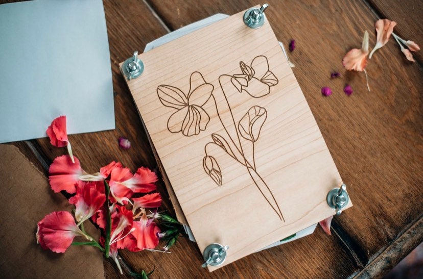 Wooden Flower Press for Adults Large Flower Press Kit Measures 27.5cm  10.8'' X 17.8cm 6.9'' Great Gift for Arts and Crafts Lovers 