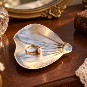 Vintage OLRI Silver Plated Scallop Shell Trinket Dish, Italian Vanity Bowl