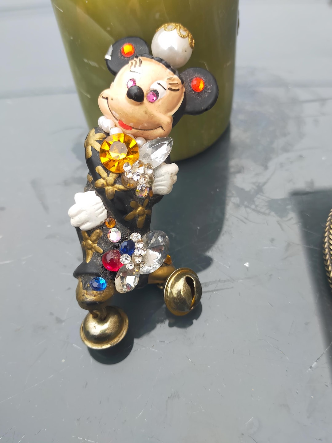 ミニーマウス ピンバッジ メキシコ製　ヴィンテージ　インディアンジュエリー Vintage Disney Minnie Mouse Brooch 1990 Bullyland Germany