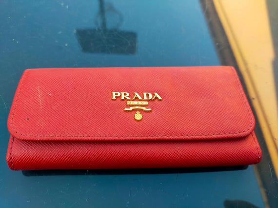 Prada Saffiano Leather Key Case Red 6 Hook Key Holder Milano Gold