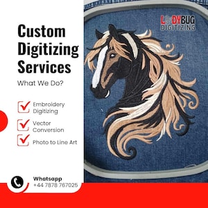 Op de afbeelding: Geborduurde afbeelding van een paardenhoofd in zwart, wit en bruin op een denim achtergrond. De afbeelding toont diensten voor digitaal borduren, vectorconversie en foto naar lijnkunst.