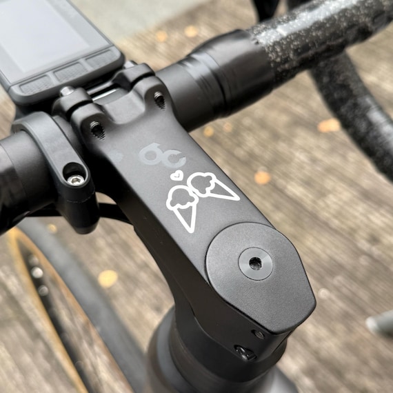 Fahrrad Sticker | minimalistische Cycling Aufkleber aus Vinyl | wetterfest & langlebig | Geschenk für Radfahrer | Sonntagsschön