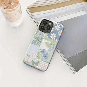 Butterfly patchwork floral phone case, compatible with iPhone 17/16/15/14/13/12 Plus/Pro Max and Samsung S25/S24/S23/S22 Plus.