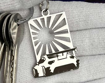 Llavero con el horizonte de Japón: accesorio JDM de acero inoxidable de primera calidad para entusiastas de los automóviles y fanáticos de Nissan.