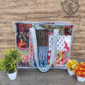 Handmade Kantha Patchwork Tote Bag, Quilted Cotton Shoulder Bag, Boho Floral Patchwork Purse, Large Market Tote Bag