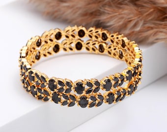 Set van 2 armbanden met zwarte onyx, verguld met 22 karaats goud | Minimalistische gouden armbanden