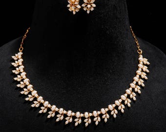 Perlenkette in 22K Gold Finish