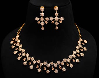 Conjunto de collar con zafiro amarillo chapado en oro de 22 quilates / Joyería nupcial floral