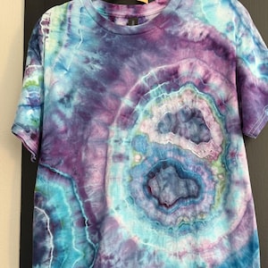 ICE Tie Dye T-SHIRT Geode pattern