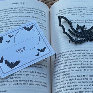 Bat Bookmark, Book Lover Gift, Gift for Reader, Book Club Present, Acrylic Bookmark, Paper Clip, Halloween Spooky Season Gift