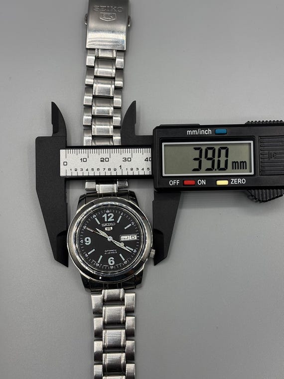Vintage Seiko 5 7S26-02W0 Automatic 21 Jewels Black Men's Watch
