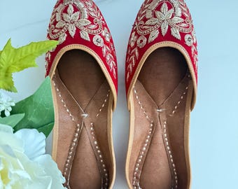 Red Zari Embroidered Punjabi Jutti | Traditional Bridal Indian Flat Shoes