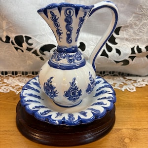 Vintage Vestal Alcobaca pottery pitcher and basin set from Portugal.