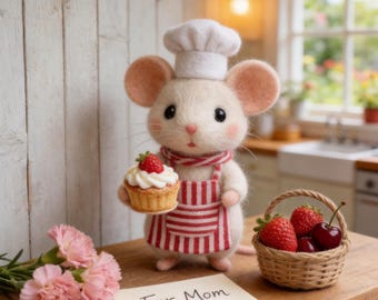 Needle Felt Mouse Figurine, Handmade Wool Miniature Gift, Keepsake Decor, Mothers Day Gift