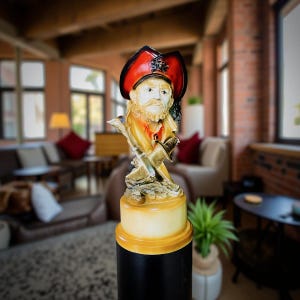 Hand-Painted Pirate Captain Bust: Nautical Home Decor Sculpture