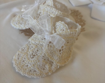 Zapatos de cuna. Zapatos de bebé. Zapatos de bebé hechos a mano. Reliquia familiar. Bebé vintage. Clásico. De familia adinerada. Regalo para bebé. Regalo para baby shower.