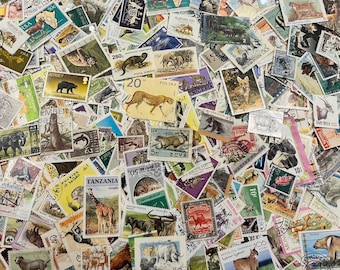 Animals vintage stamp packs of 25 - Worldwide off paper