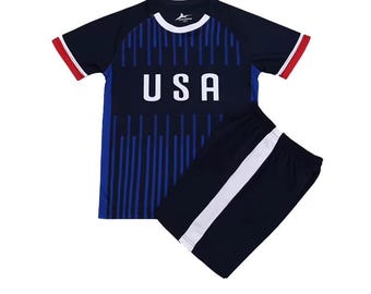 Kids USA outfit set - football shirt & shorts kit for boys and girls - America style