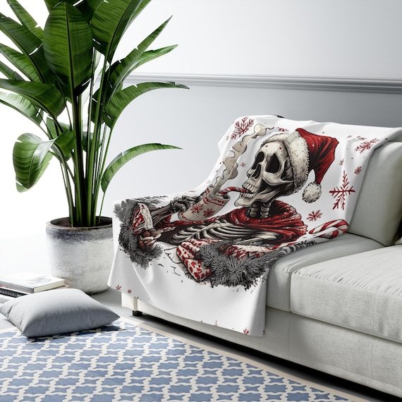 Santa Skeleton with Hot Cocoa Sherpa Blanket | Christmas Skull Cozy Throw